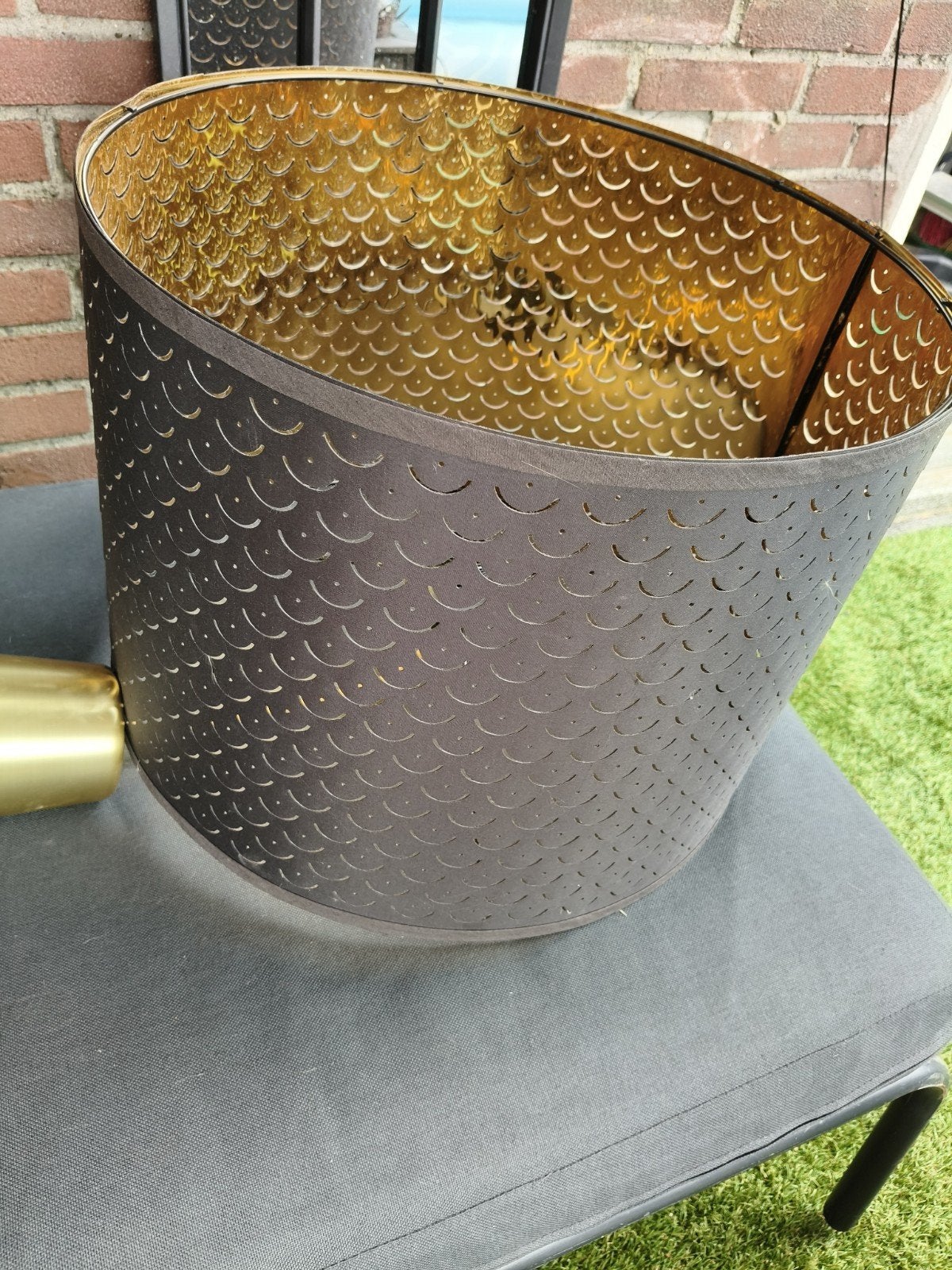 Zwarte lampenkap met goud 3 stuks ikea, Zwart, Zo goed als nieuw, Modern, Ophalen