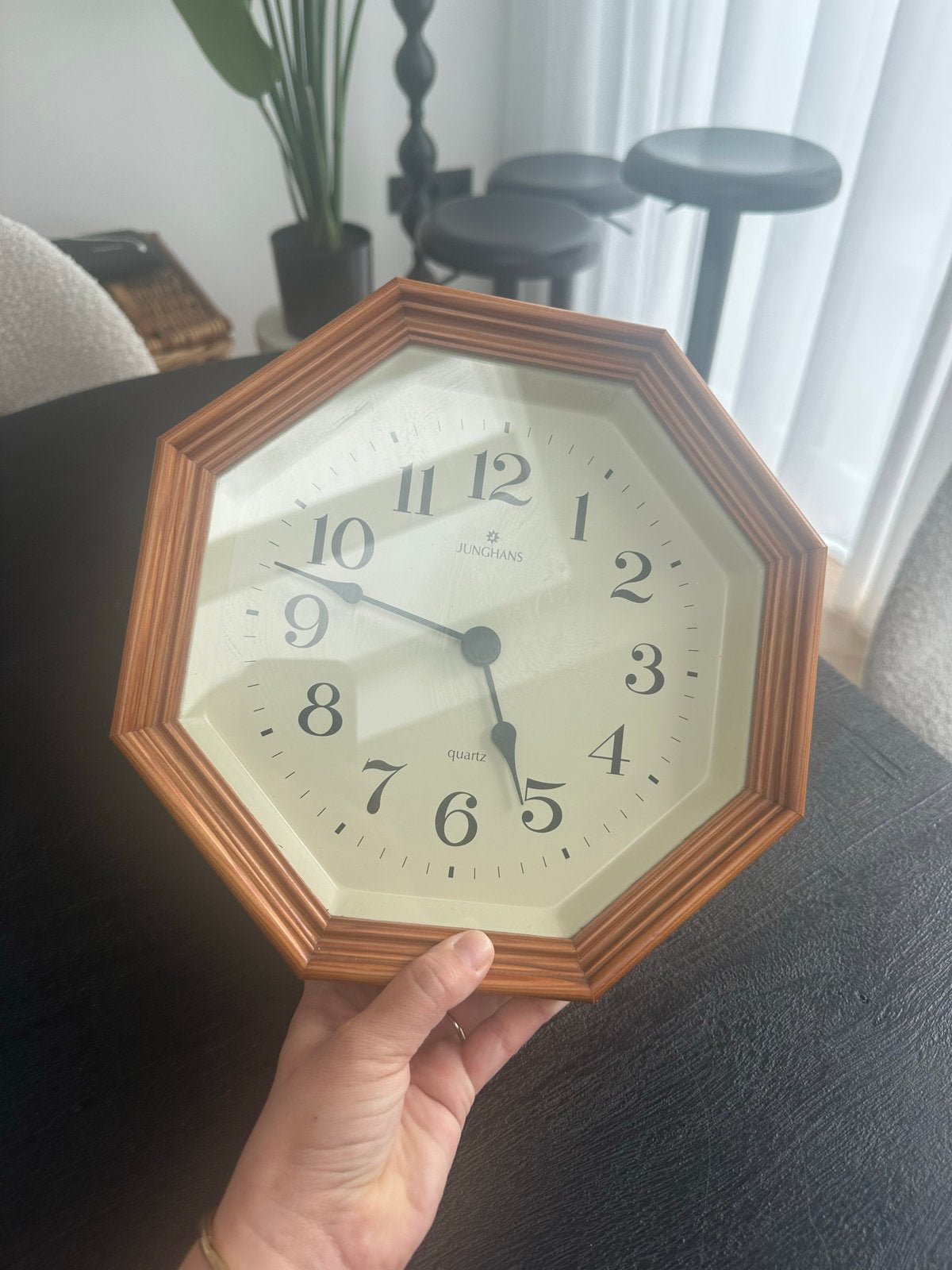 Retro Vintage Junghans Wandklok - Hout, Zware Kwaliteit, Antiek en Kunst, Antiek | Klokken, Ophalen of Verzenden