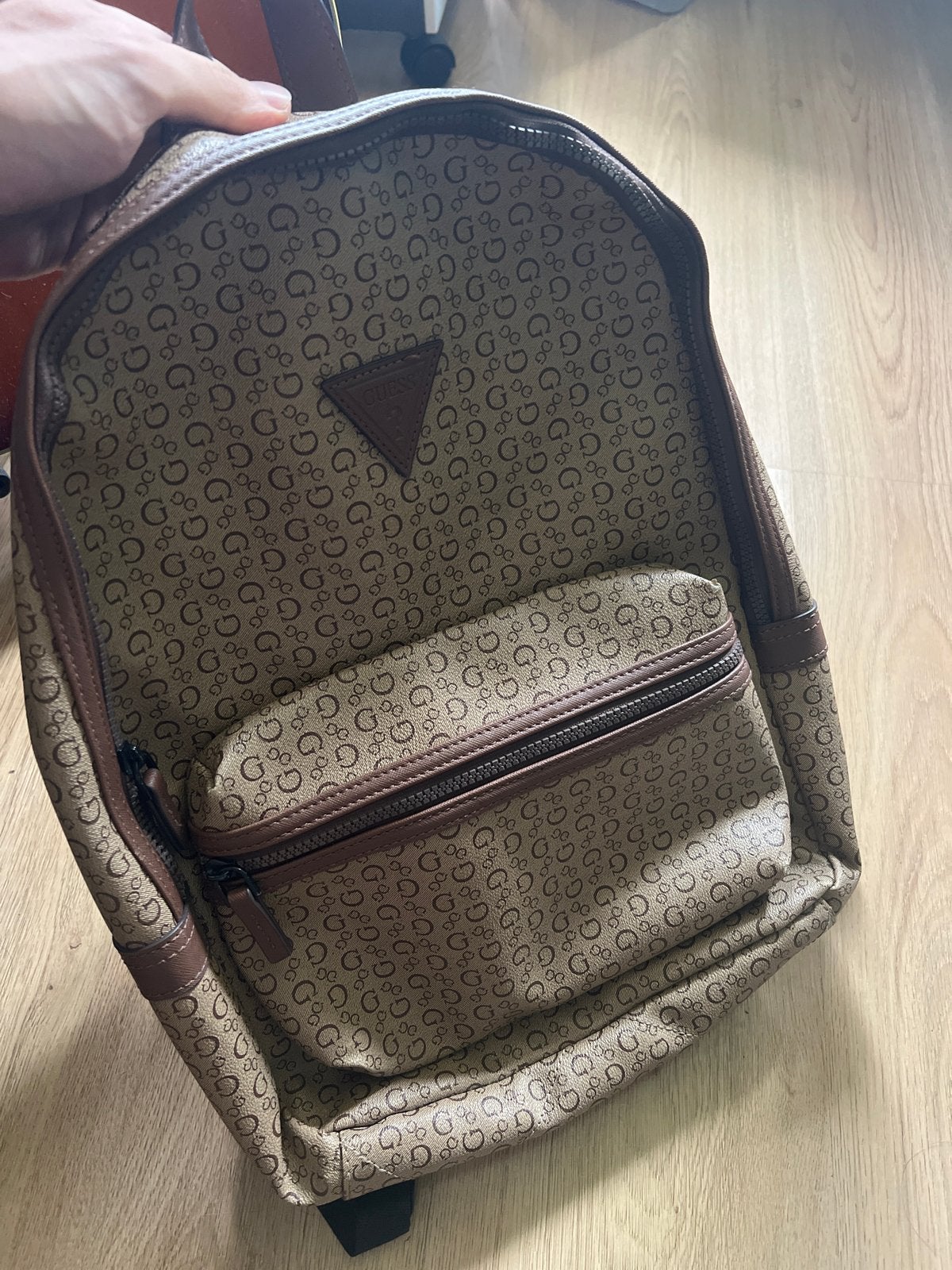 Stijlvolle Guess rugzak met logo print, Overige merken, 25 tot 40 cm, Nieuw, Ophalen of Verzenden