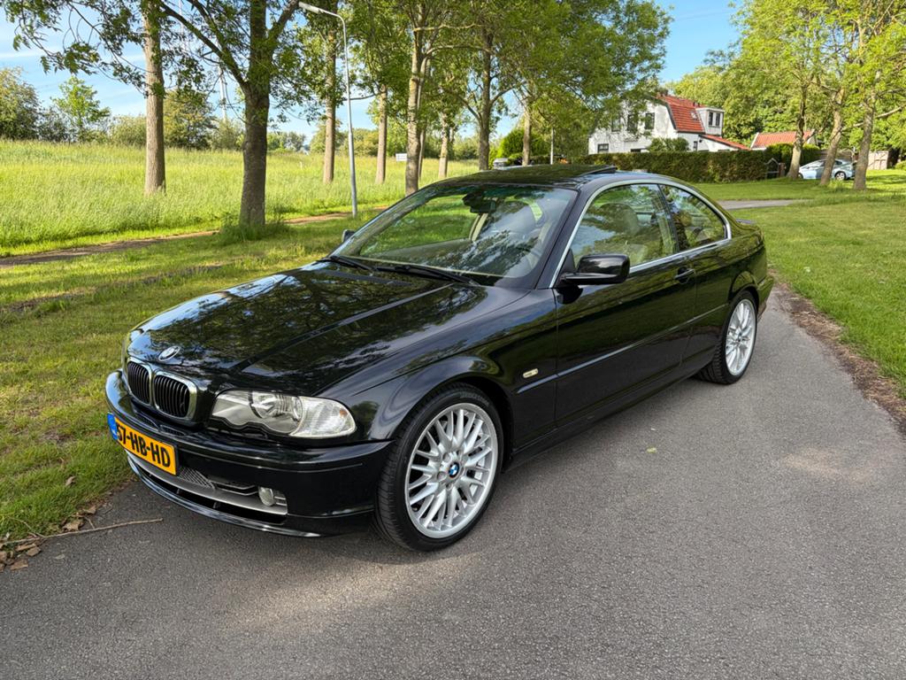 BMW 3-Serie 3.0 CI 330 Coupe AUT 2001 Zwart, Auto's, Automaat, 1440 kg, Beige, Zwart