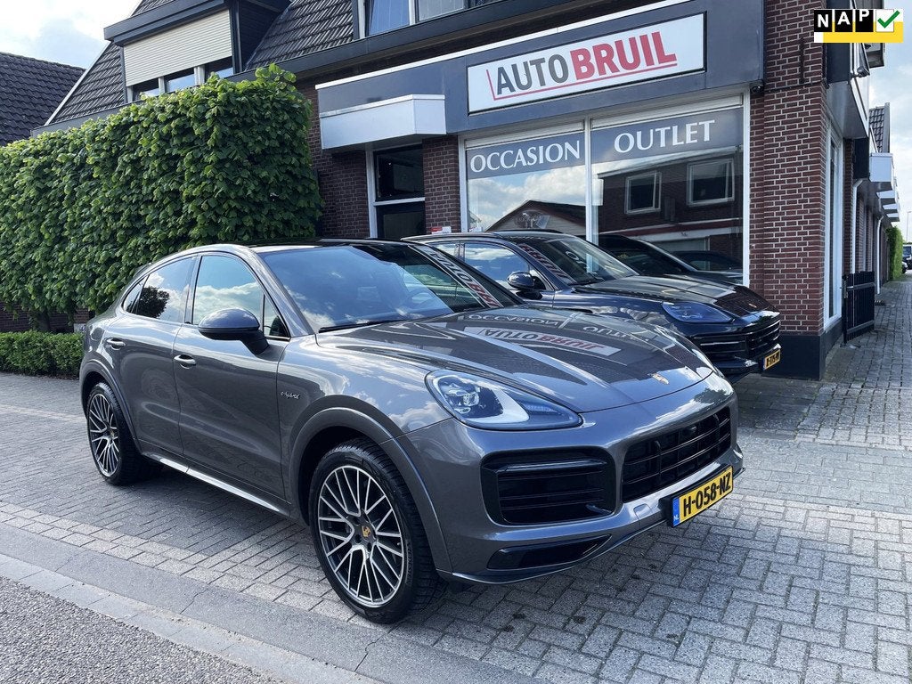 Porsche Cayenne Coupé 3.0 E-Hybrid NL-auto/Sport Chrono/Led, Automaat, Cayenne, Gebruikt, 2995 cc