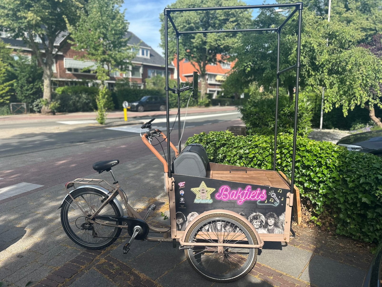 Unieke Bakfiets – basis voor Karaoke of eigen event concept, Goederen, Velgrem, Zo goed als nieuw, Ophalen