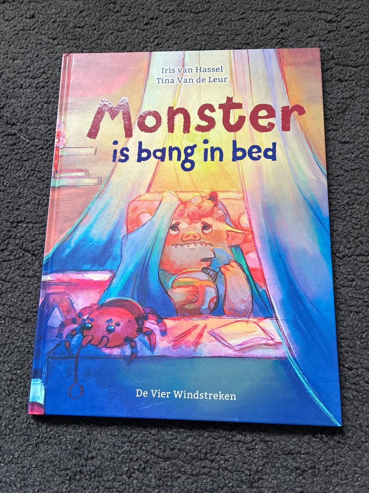 Monster is bang in bed - Prentenboek, Jongen of Meisje, Ophalen of Verzenden, Zo goed als nieuw, Voorleesboek