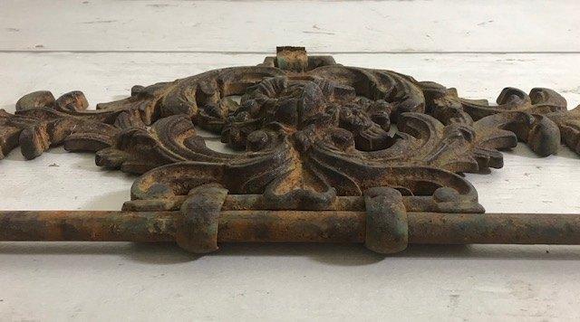 Antiek smeedijzeren ornament van Frans spijlen bed, Ophalen of Verzenden