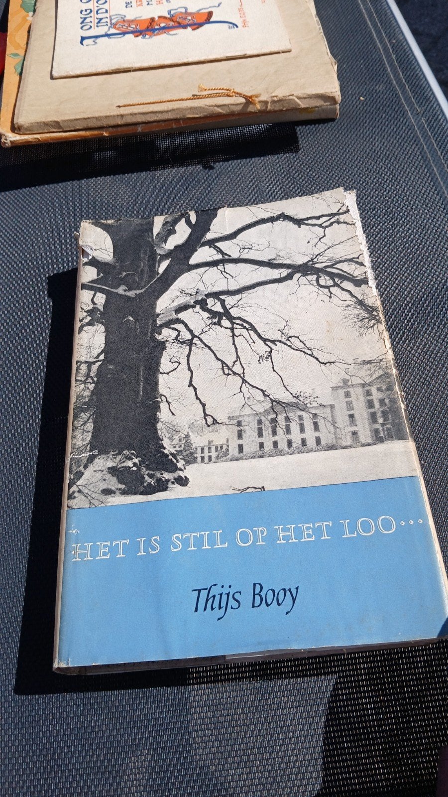 het is stil op het loo., Ophalen of Verzenden