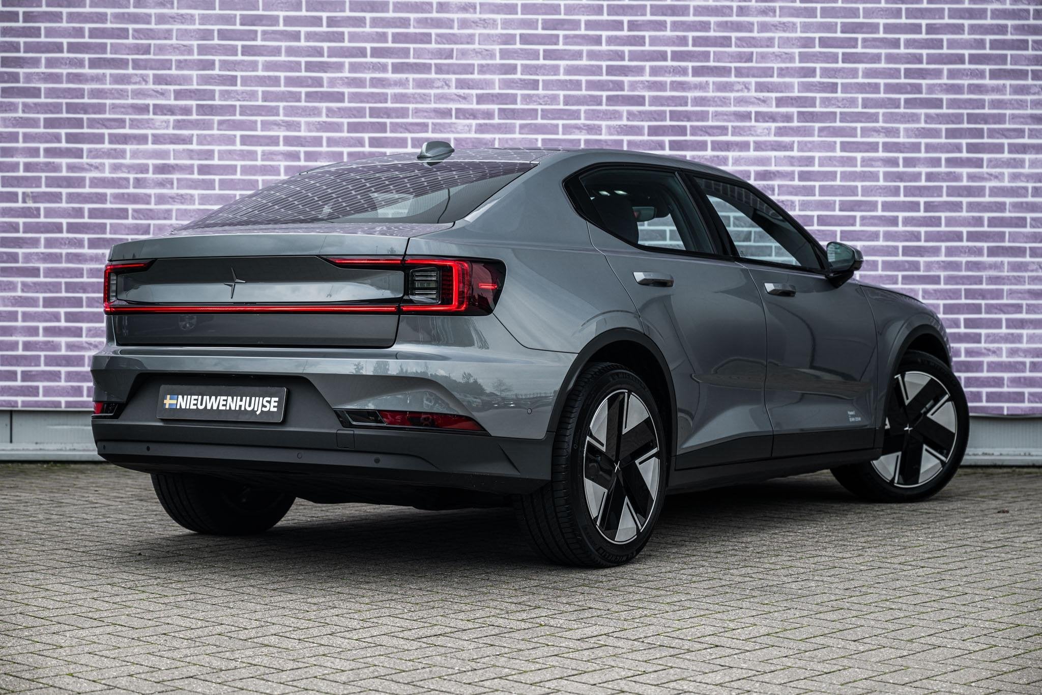 Polestar 2 Long Range Single Motor 82 kWh | Trekhaak | Panor, Auto's, Automaat, 82 kWh, Automatische klimaatregeling, Origineel Nederlands