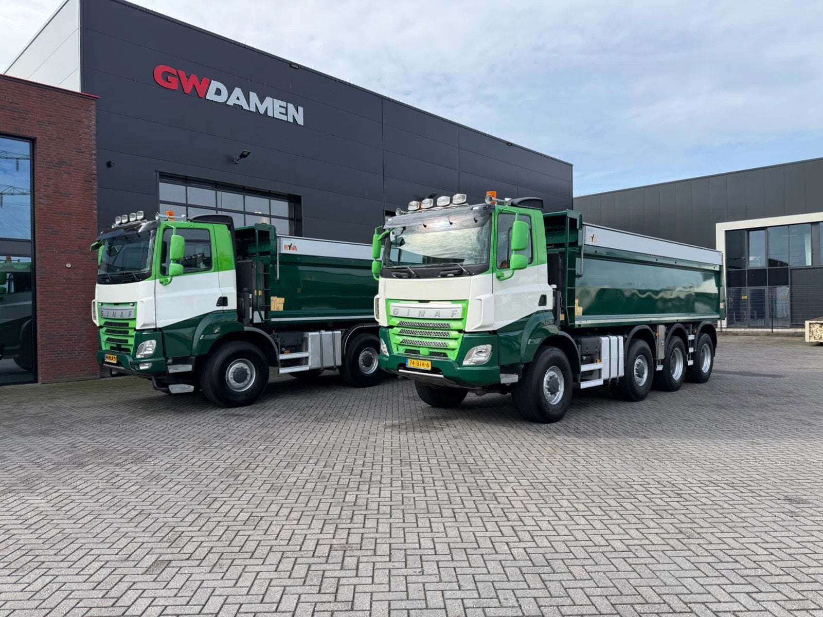 Ginaf X 4446 TS 8x8 22 m3 Tipper Euro 6 (bj 2018), Auto's, Automaat, Euro 6, 510 pk, Ginaf