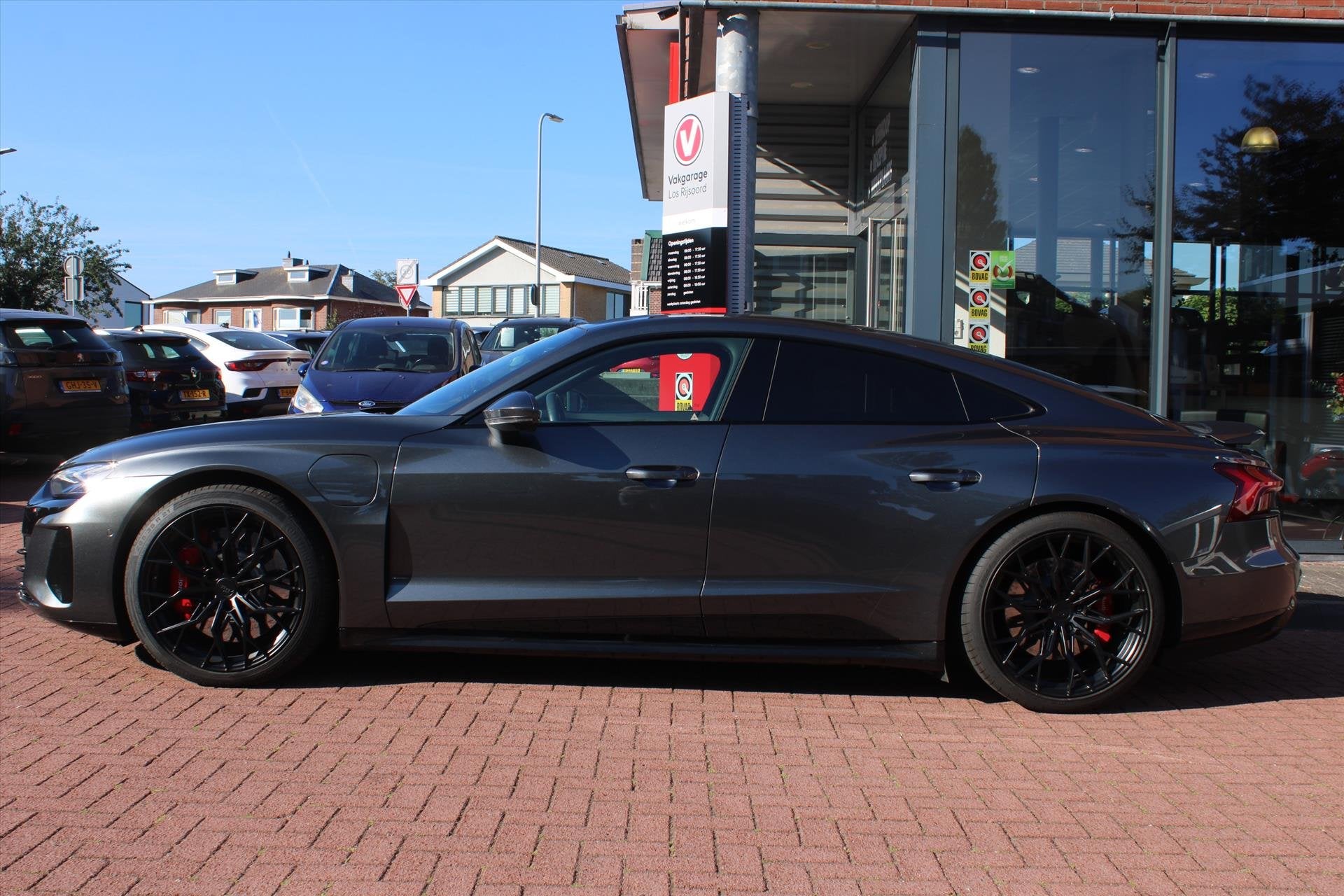 AUDI E-Tron Gt Quattro | Nieuwprijs €142.000 | Orig NL | B, Auto's, Audi, Automaat, Gebruikt, Zwart, Vierwielaandrijving
