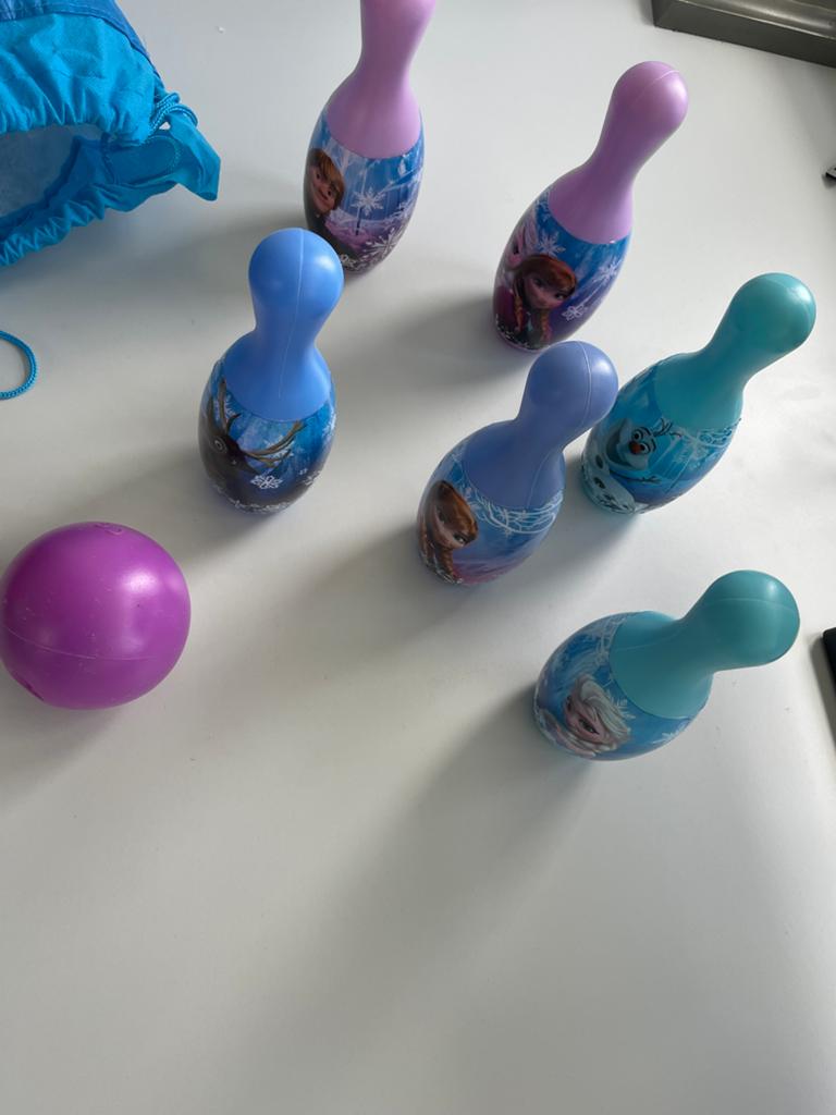 Frozen Bowling Set - 6 kegels en bal, Ophalen of Verzenden, Gebruikt