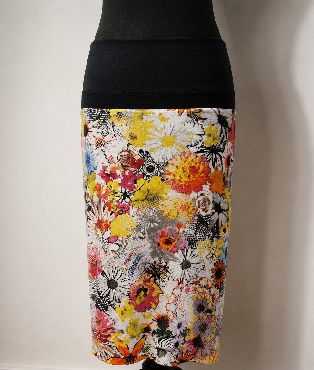 Marc Cain Sports Stretch Rok L Nieuw WP160, Maat 42/44 (L), Nieuw, Ophalen of Verzenden, Knielengte