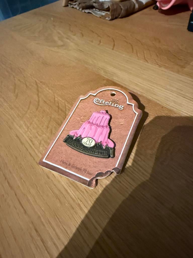 Efteling - Pin Hans en Grietje 70 Jaar, Ophalen of Verzenden, Zo goed als nieuw, Button of Speldje