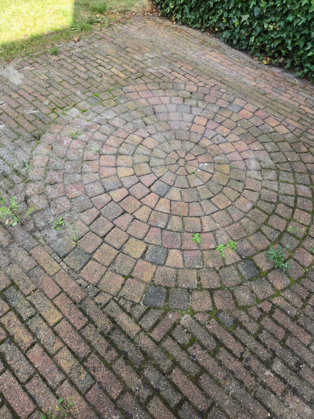 gratis af te halen. 2 stenen cirkels., Ophalen, Gebruikt, Beton, Klinkers