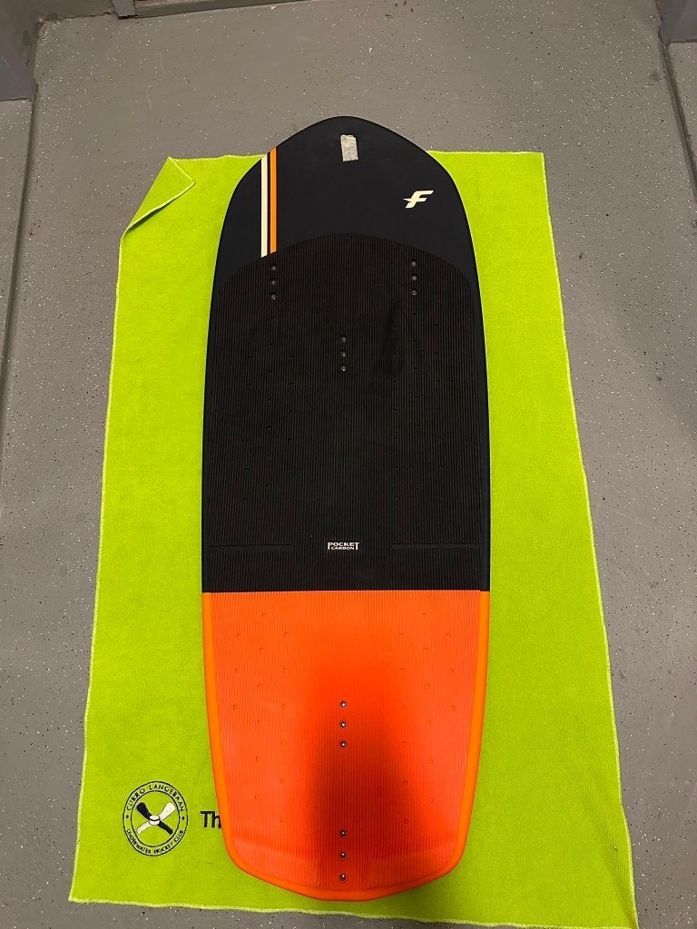 F-one foil set, Watersport en Boten, Kitesurfen, Foil, Ophalen of Verzenden, Nieuw, Kiteboard