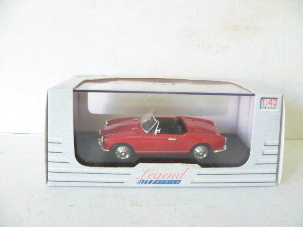 Universal Hobbies Alfa Romeo Giulietta Spyder rood 1:43 auto, Hobby en Vrije tijd, Ophalen of Verzenden, Nieuw, Auto, Universal Hobbies