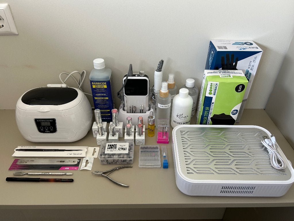 Nagelstylist starterspakket, Ophalen, Zo goed als nieuw, Overige kleuren, Handen en Nagels
