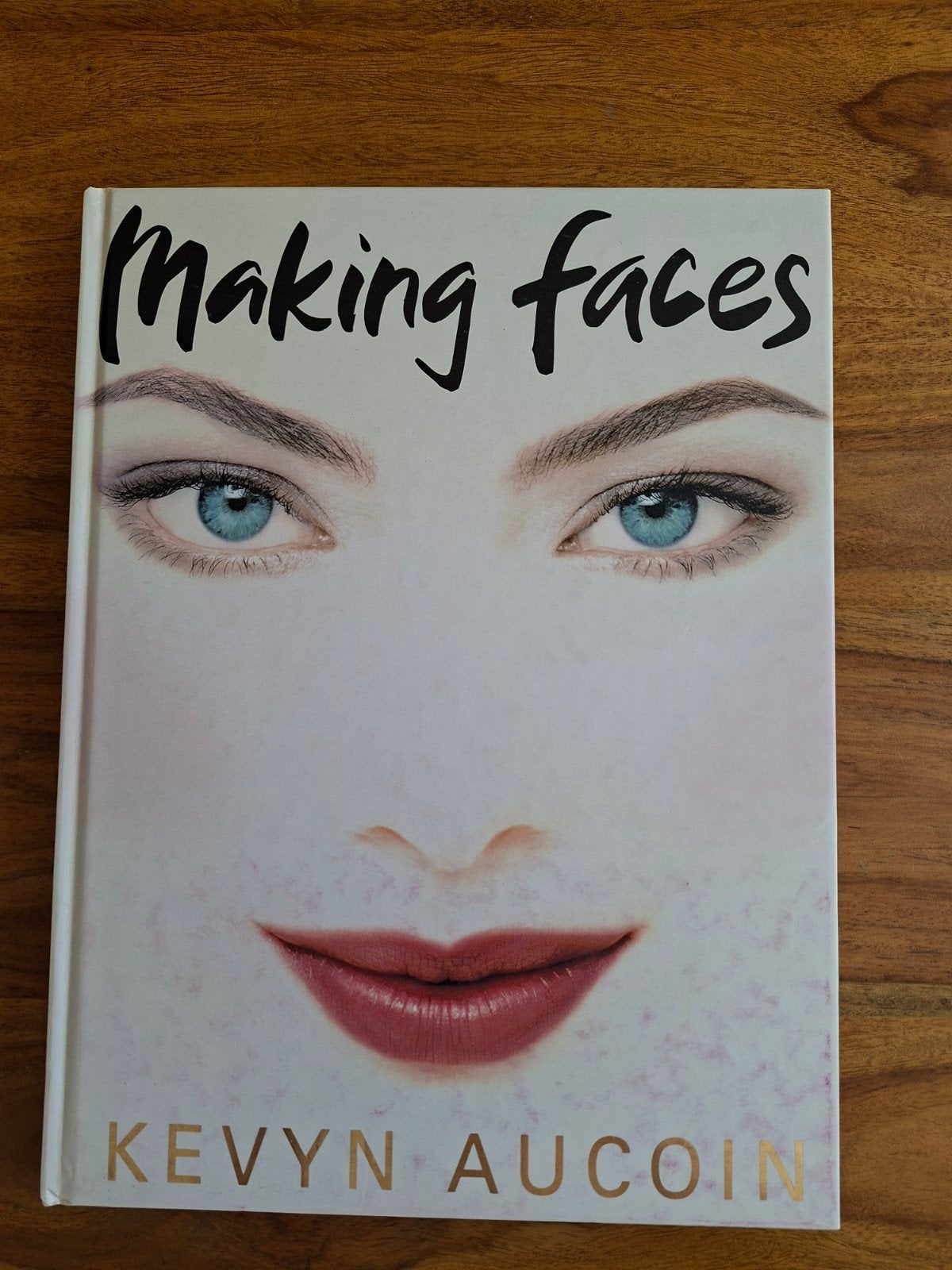 Making Faces - Kevyn Aucoin (Engels) Hardcover, Boeken, Ophalen of Verzenden, Zo goed als nieuw, Make-up en Cosmetica, Kevyn Aucoin