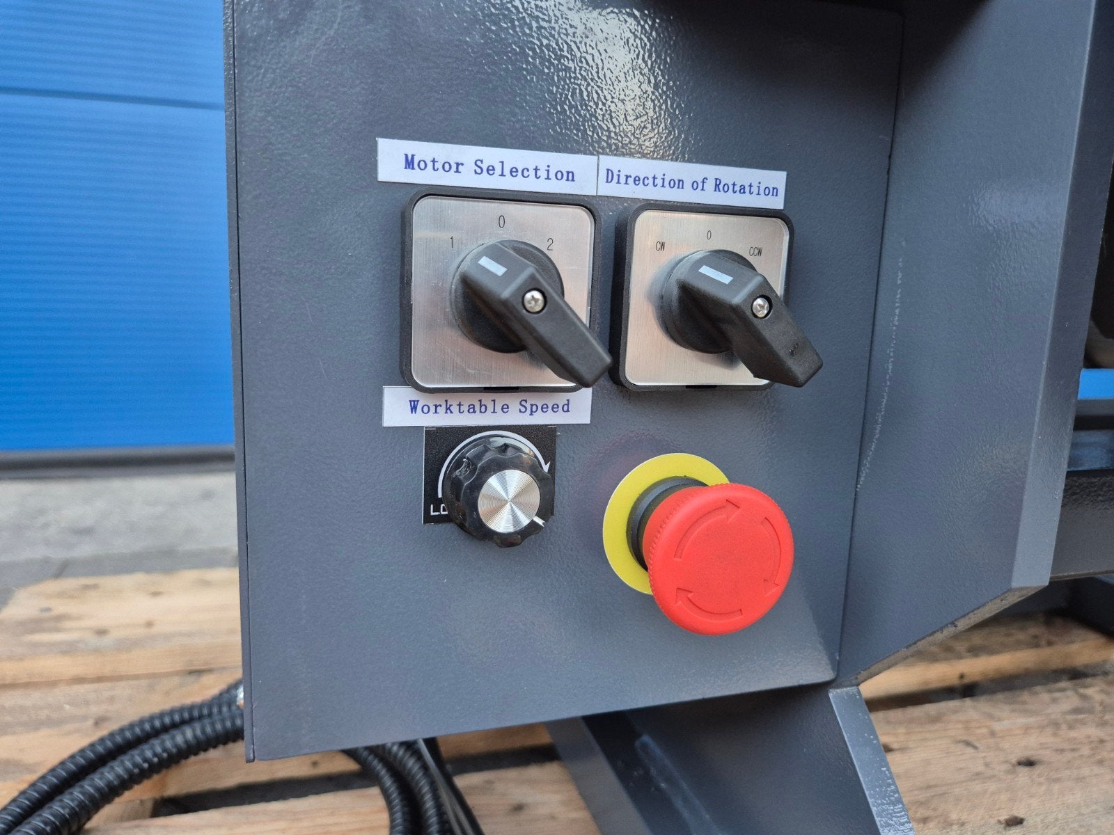 Foto 15 van Lasmanipulator Capaciteit Max. 500kg Voetbediend 220V NIEUW!