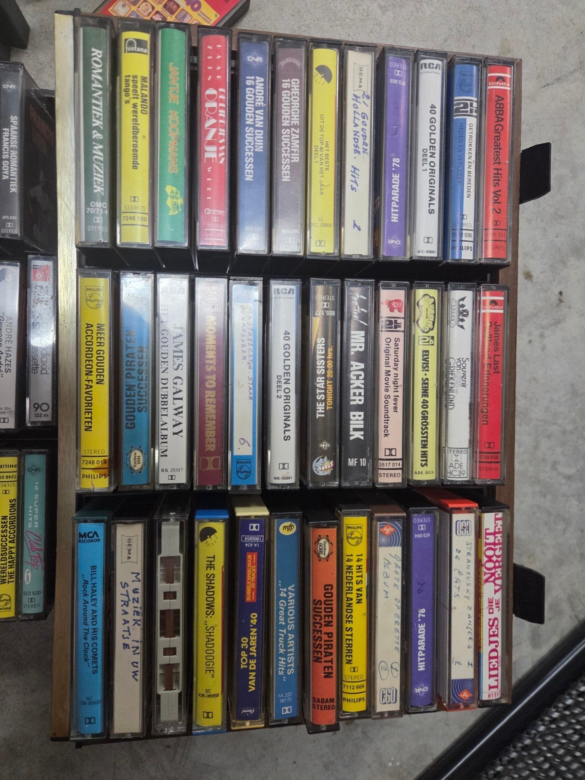 Grote collectie cassettebandjes met bewaardozen, Gebruikt, Ophalen of Verzenden, Voorbespeeld, Pop
