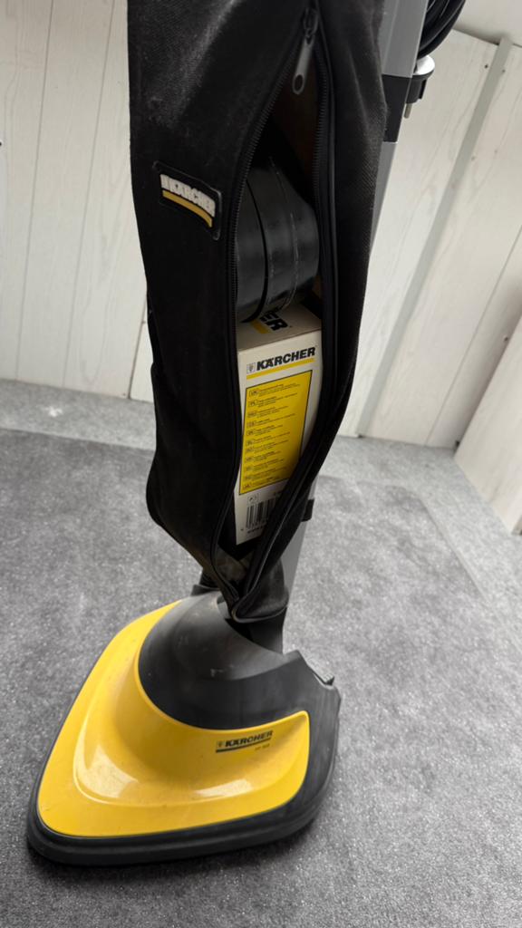 Karcher FP303, Ophalen, Gebruikt, Schrobmachine