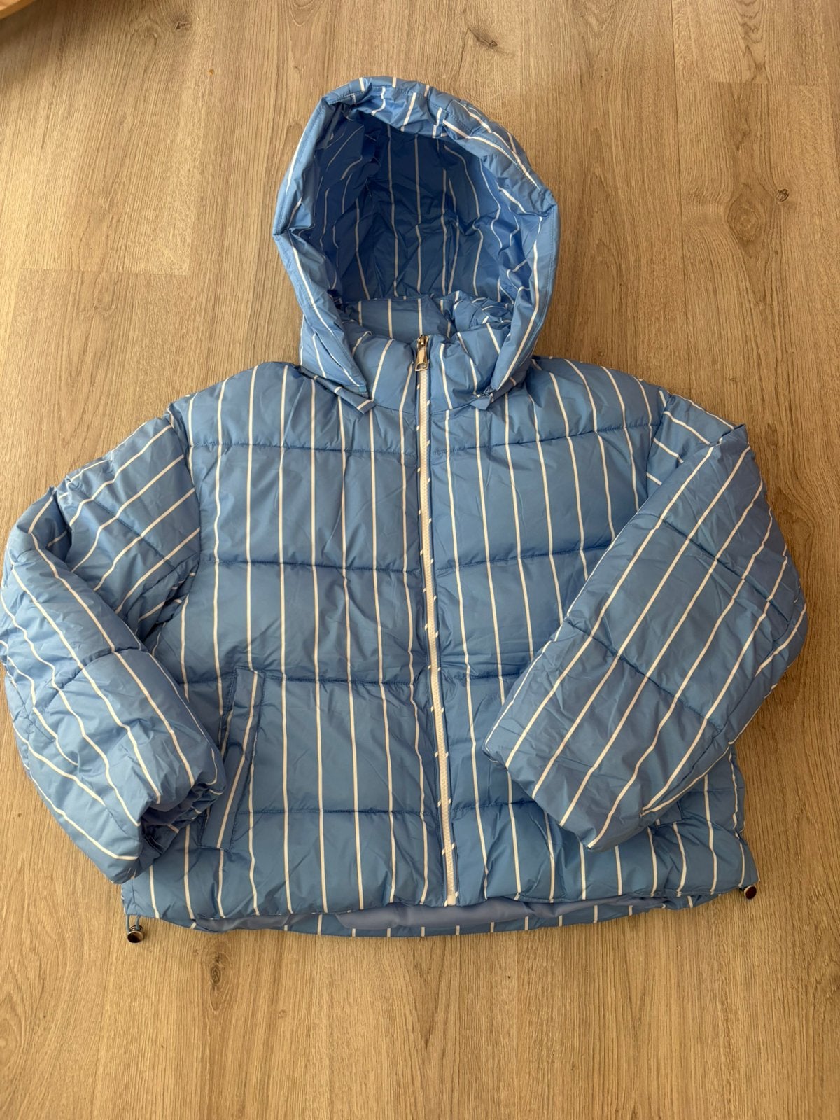 Meet Me There “Aspen Puffer Jacket”, Kleding | Dames, Jassen | Winter, Ophalen, Zo goed als nieuw, Blauw