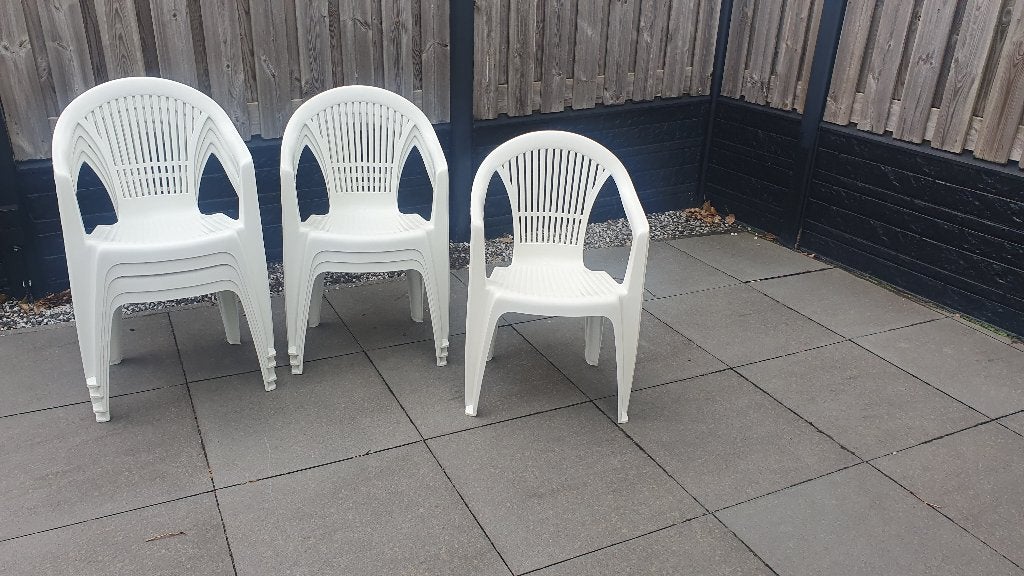 STAPELSTOELEN WIT 8 STUKS, Ophalen, Zo goed als nieuw, Kunststof, Stapelbaar
