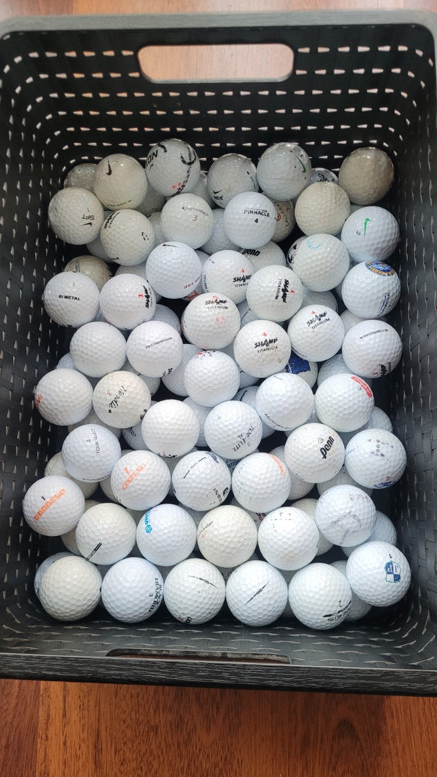 100 2-delige golfballen, diverse merken, Sport en Fitness, Ophalen of Verzenden, Gebruikt, Bal(len), Overige merken