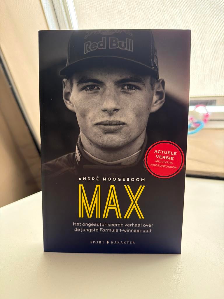 MAX - Het ongeautoriseerde verhaal over Max Verstappen, Ophalen of Verzenden, Zo goed als nieuw