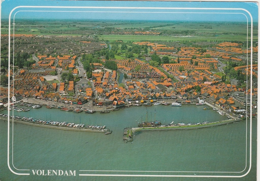 VOLENDAM Panorama Luchtfoto, Verzenden, 1980 tot heden, Gelopen, Noord-Holland
