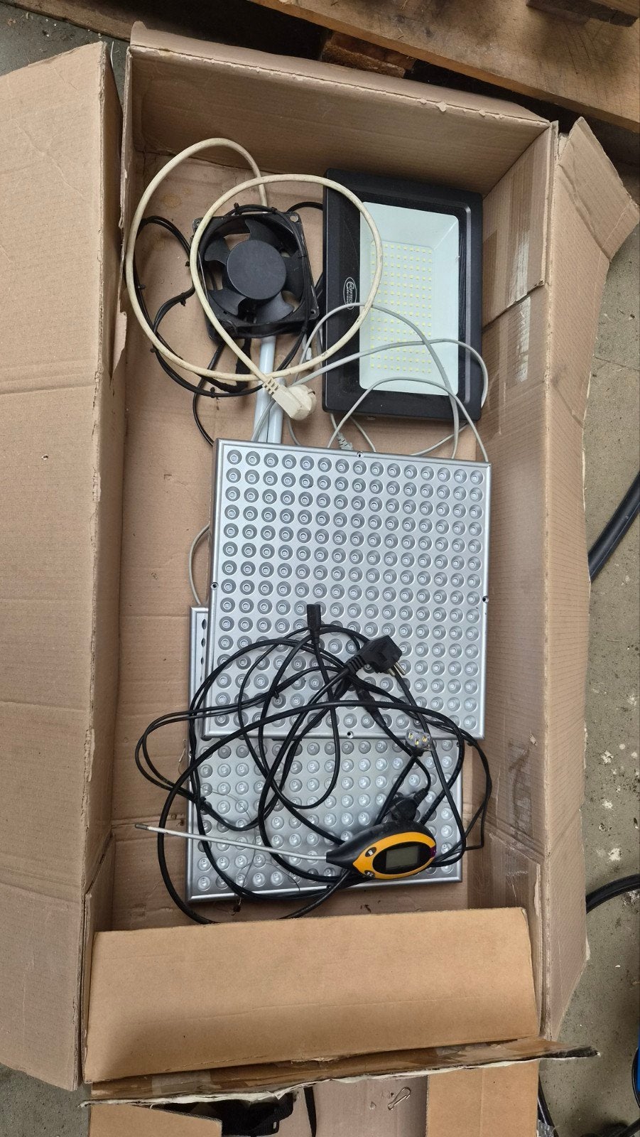 Complete Kweektent Set: Mars Hydro, Lampen, Ventilatie, Ophalen of Verzenden, Gebruikt, Kweektent