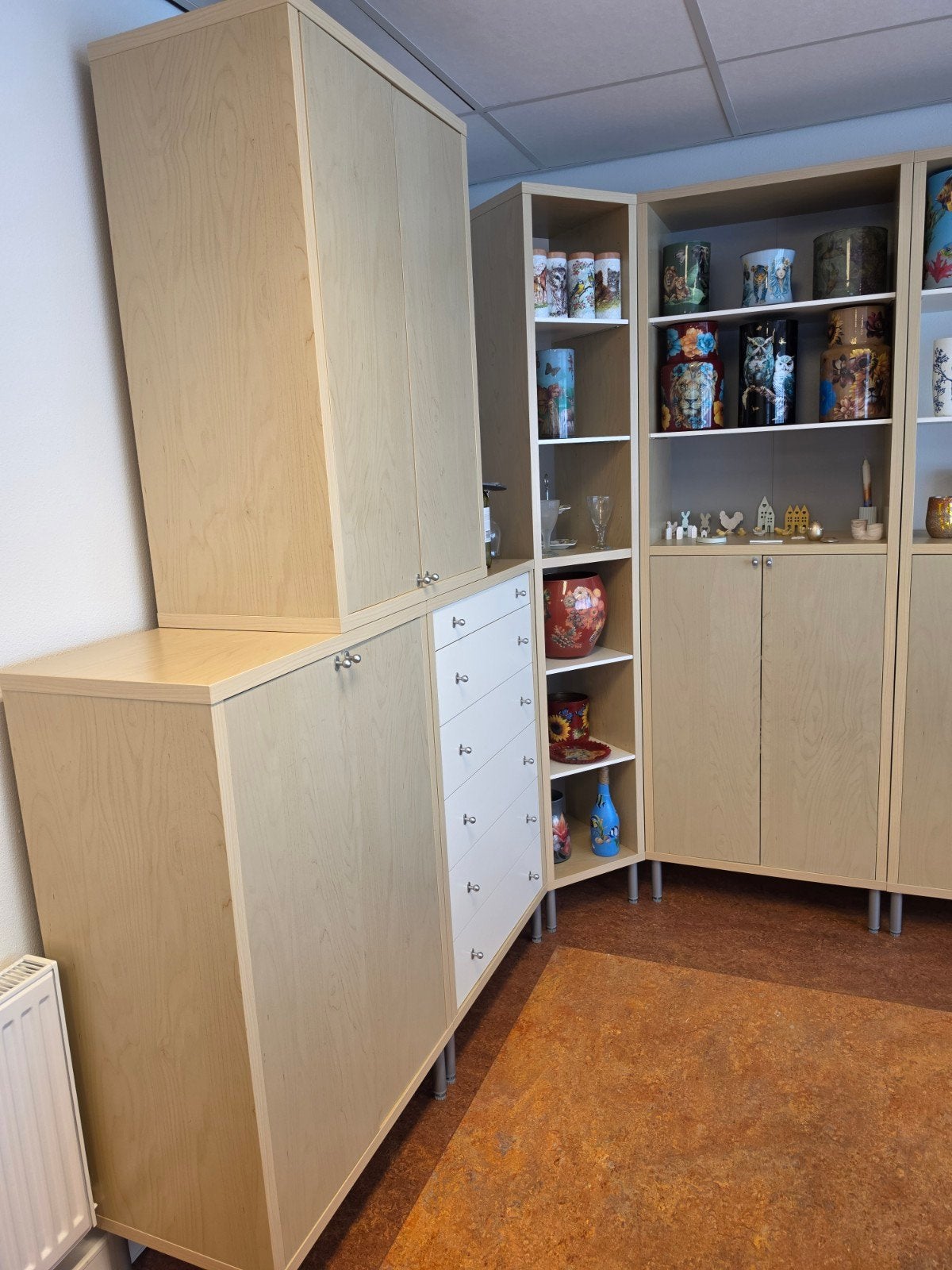 wandkast voor woonkamer,hobby spullen of kantoor, Ophalen, Zo goed als nieuw