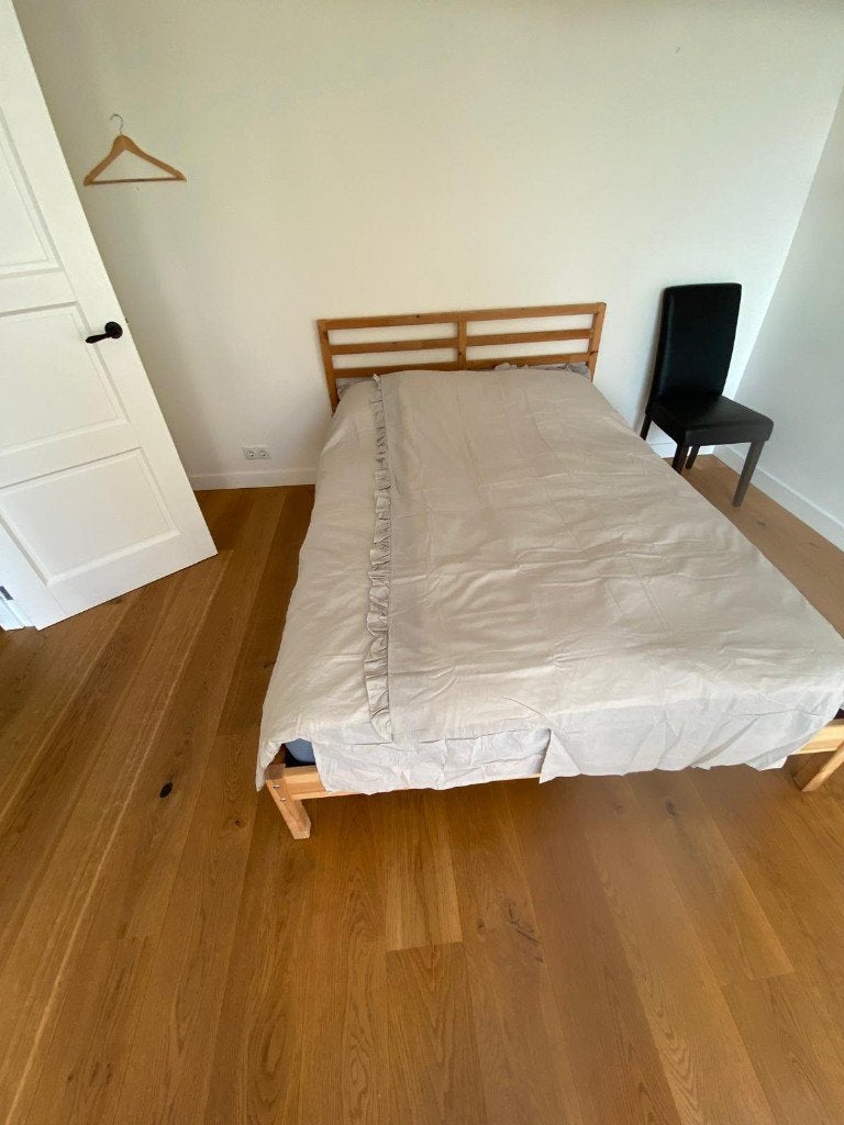Bed (gratis ophalen), Ophalen, Gebruikt, Eenpersoons, Hout
