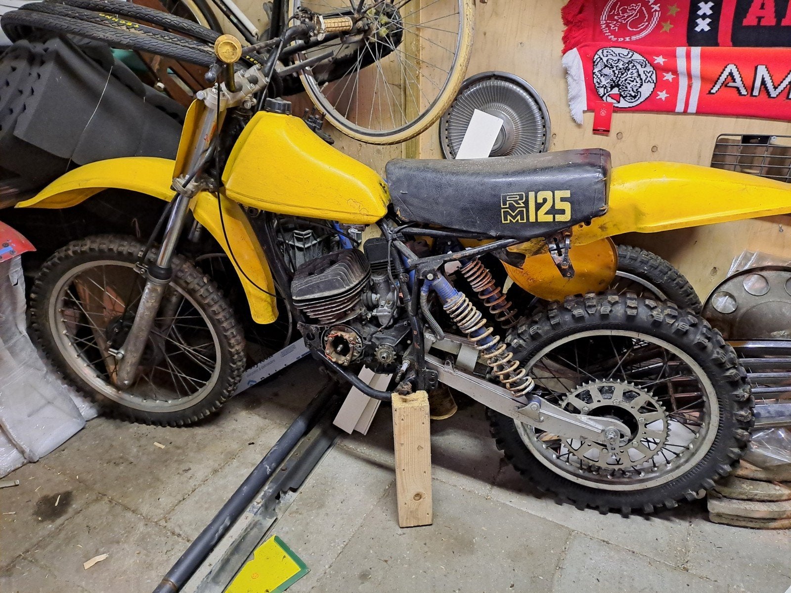 Suzuki 125 cc twinschok crossmotor, Ophalen of Verzenden