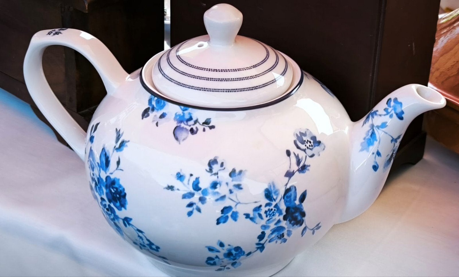 Laura Ashley theepot uit de Blueprint Collectables lijn met, Ophalen