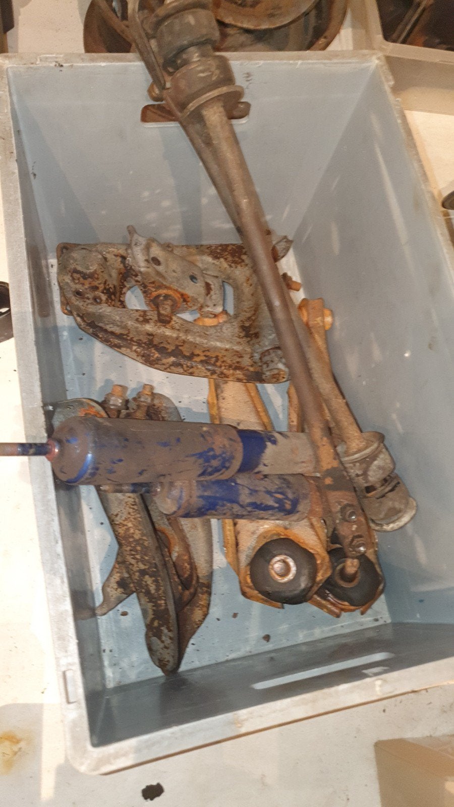 Ford Mustang 65 66 wielophanging, Ophalen