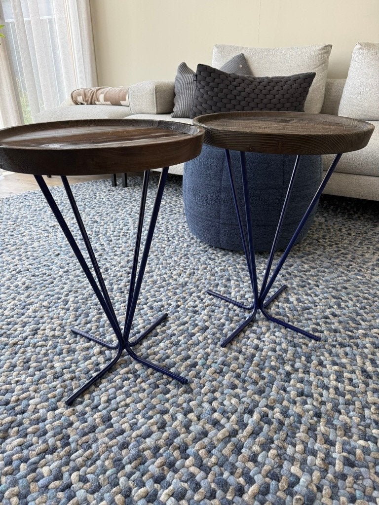 Paola bijzettafel met afneembaar dienblad – €40 per stuk, Minder dan 55 cm, Rond, Zo goed als nieuw, Modern