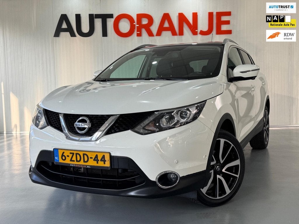 Nissan Qashqai 1.2 Tekna-Clima-Cruise-Navi-PDC-NAP!, Auto's, Nissan, Voorwielaandrijving, Euro 5, Gebruikt, 4 cilinders