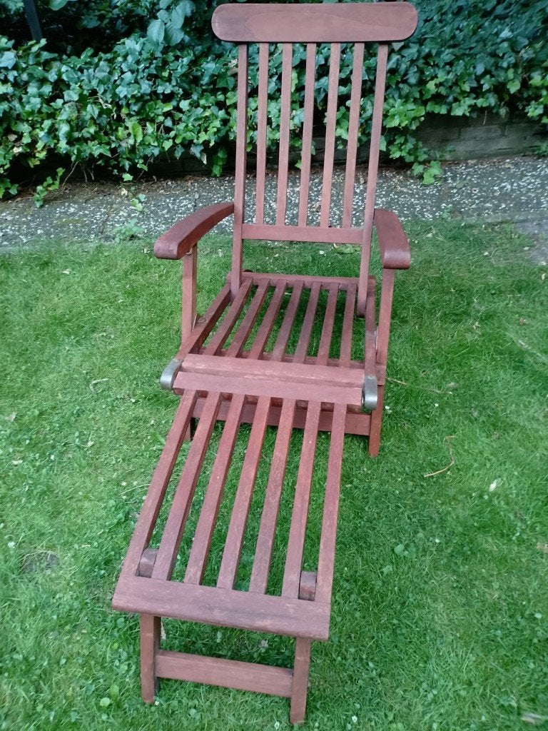 Nette en degelijke Teakhouten /Hardhouten ligbed / ligstoel., Tuin en Terras, Ophalen, Gebruikt, Teakhout, Inklapbaar