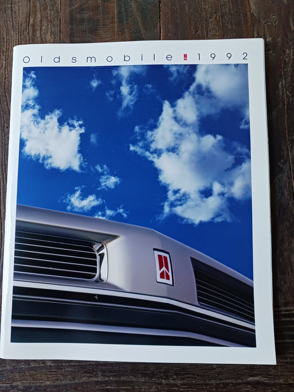 Oldsmobile brochure 1992, Ophalen of Verzenden, Gelezen, Overige merken
