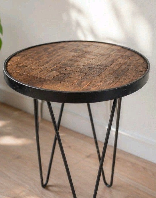 Stoere Industriële Bijzettafel – Hout & Zwart Metaal, Huis en Inrichting, Tafels | Bijzettafels, Minder dan 55 cm, Gebruikt, Rond