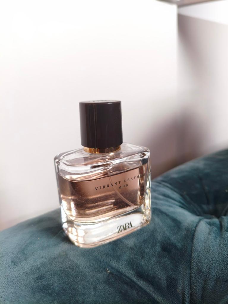 Zara Vibrant Leather Oud (45/60), Sieraden, Tassen en Uiterlijk, Uiterlijk | Parfum, Ophalen of Verzenden