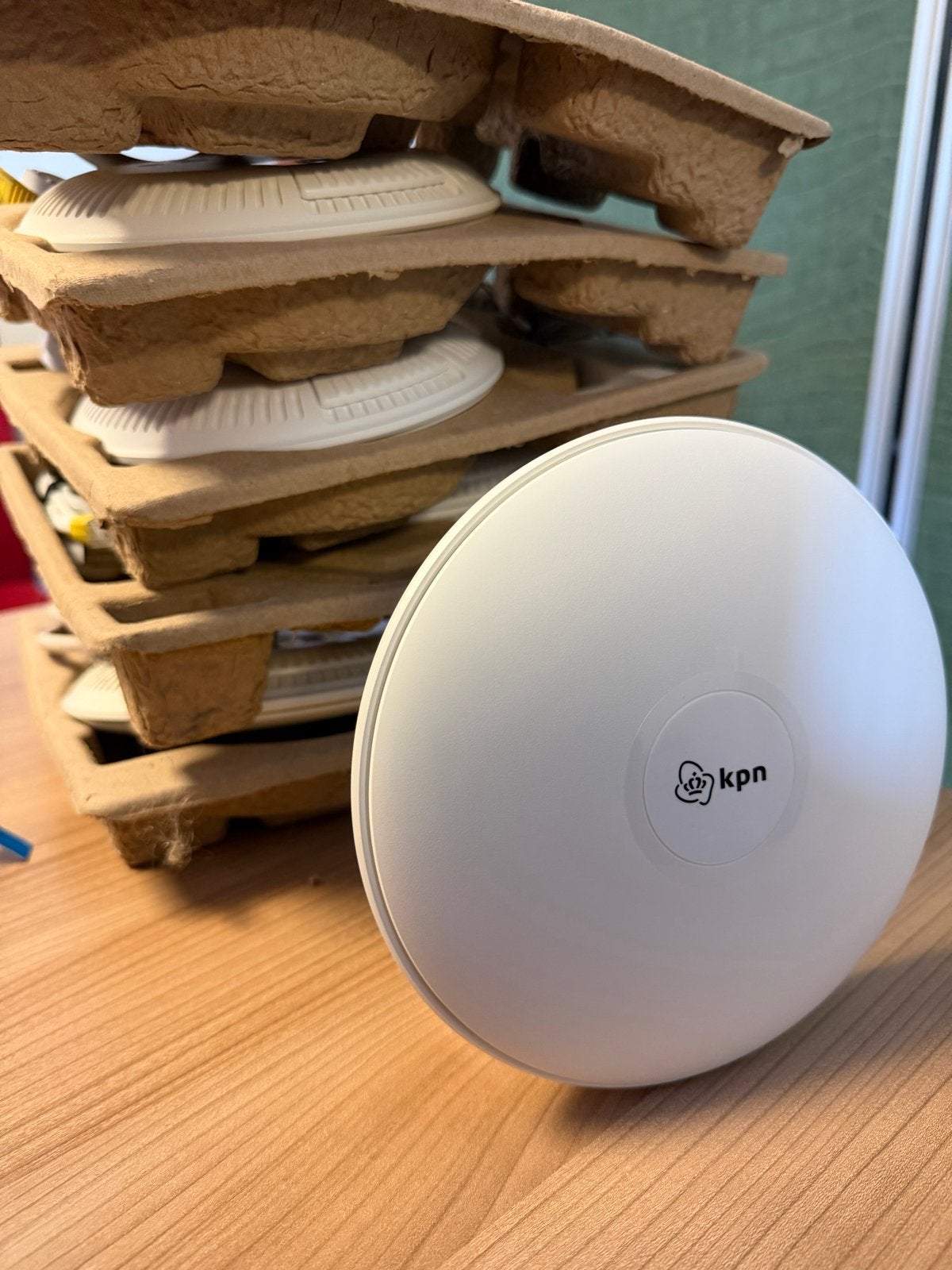 KPN Experia Box V10 Modem/Router met 5 SuperWifi punten, Ophalen of Verzenden, Gebruikt, Router met modem