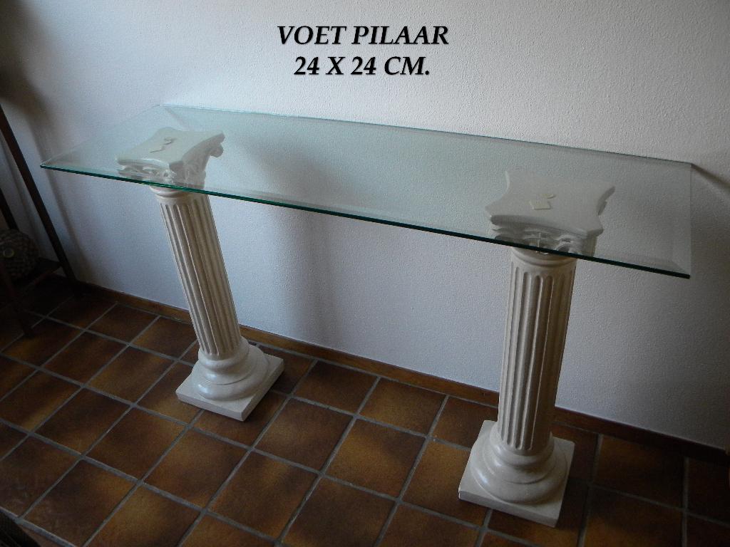 SIDETABLE, FACET GESLEPEN GLAZEN BLAD, ZUILEN GIPS, Ophalen, Gebruikt, 100 tot 150 cm, 25 tot 50 cm