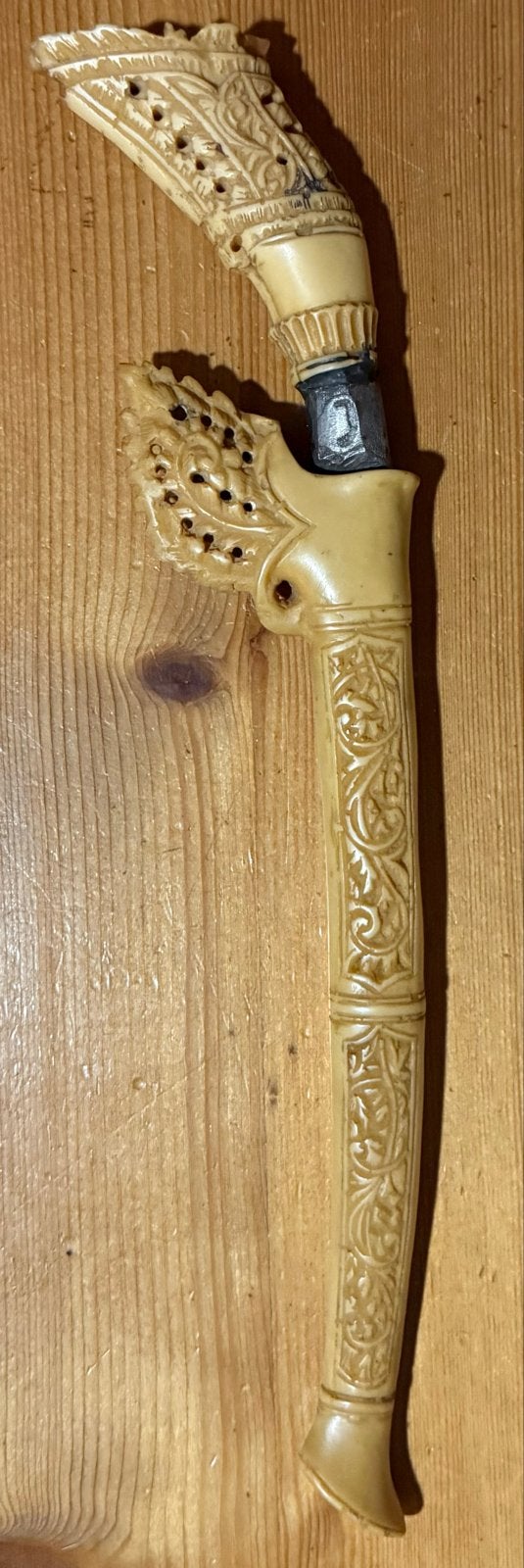 Antieke Indonesische Dolk met Gedetailleerd Handvat, Antiek en Kunst, Ophalen of Verzenden
