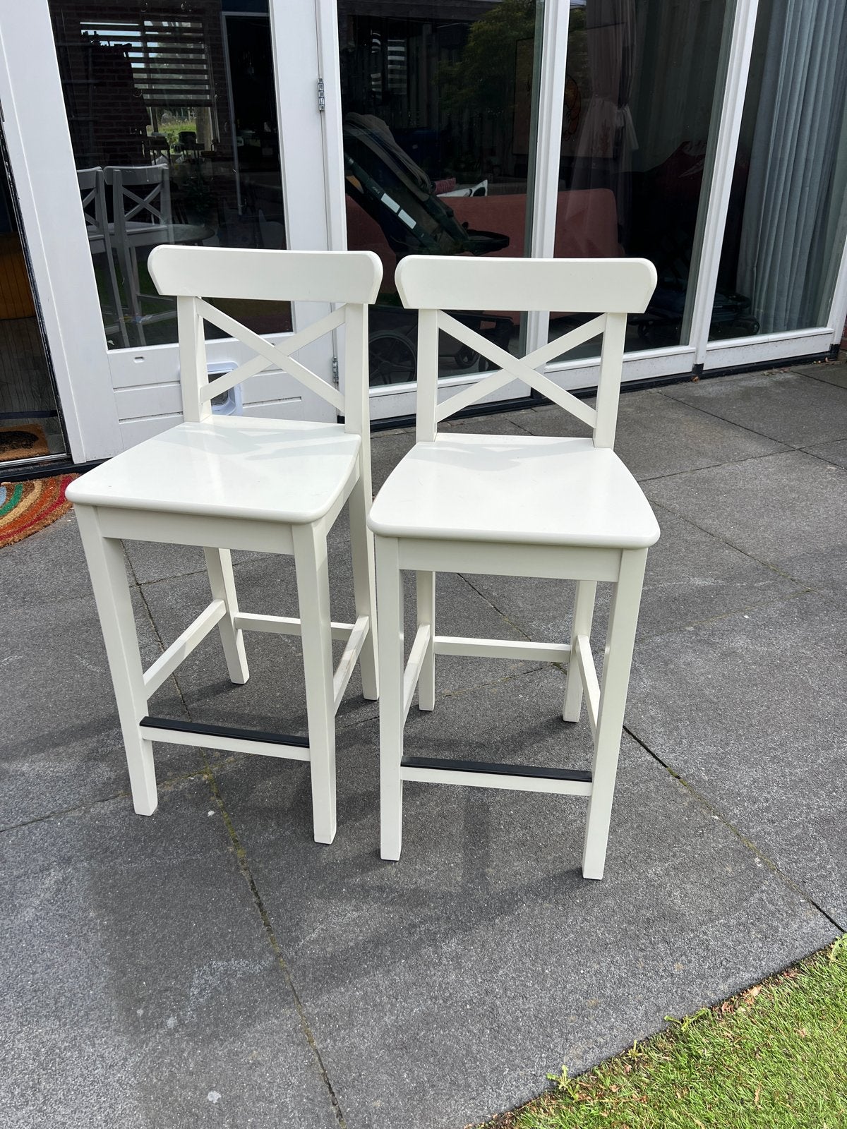 IKEA Rosentorp witte barkrukken - Zo goed als nieuw, Ophalen, Met voetsteun, 60 tot 90 cm, Zo goed als nieuw