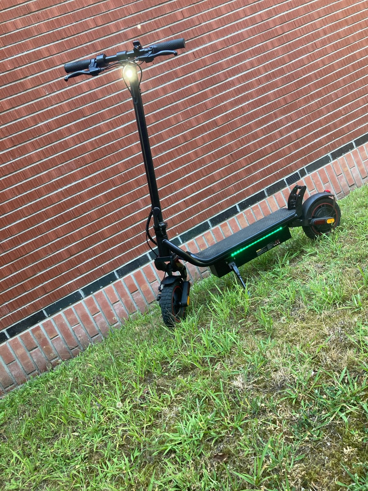 750 Watt elektrische step - Zo goed als nieuw, Fietsen en Brommers, Steps, Ophalen of Verzenden, Zo goed als nieuw, Elektrische step (E-scooter)