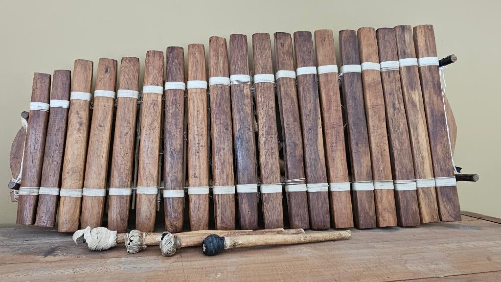 West Afrikaanse Balafon, Muziek en Instrumenten, Percussie, Zo goed als nieuw, Melodische percussie, Ophalen