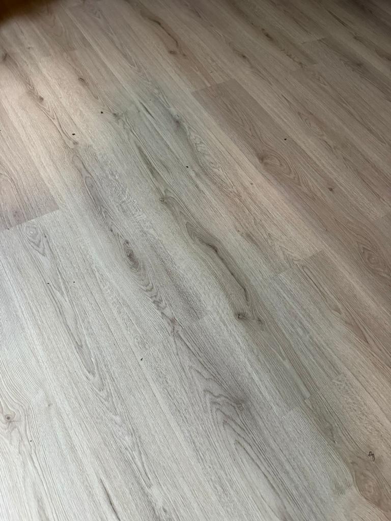 Licht laminaat, zo goed als nieuw 20m2, Huis en Inrichting, Stoffering | Vloerbedekking, Beige, Ophalen of Verzenden, Zo goed als nieuw
