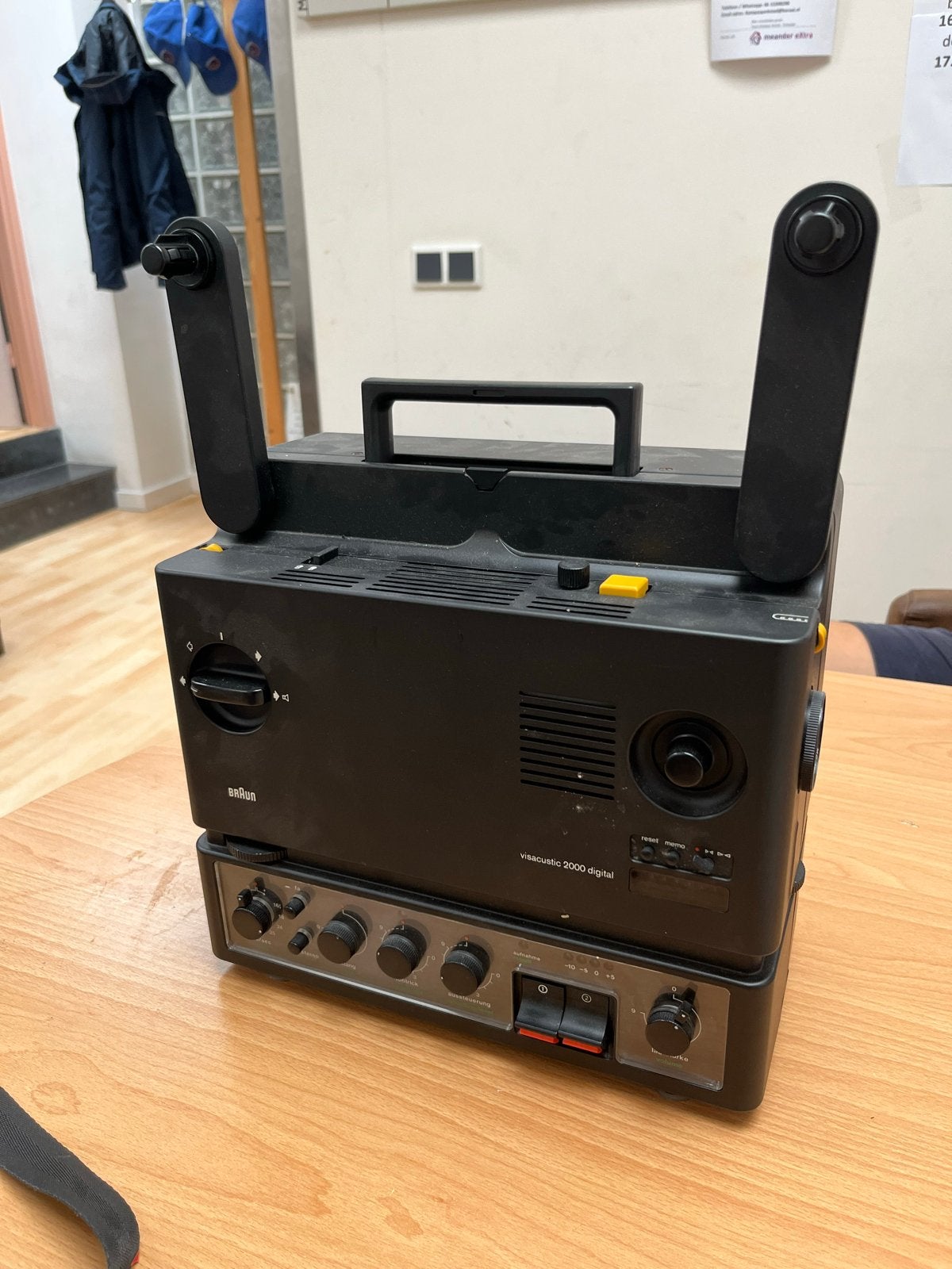 Braun Visacustic 2000 Digital Super 8 Filmprojector, Ophalen, Gebruikt