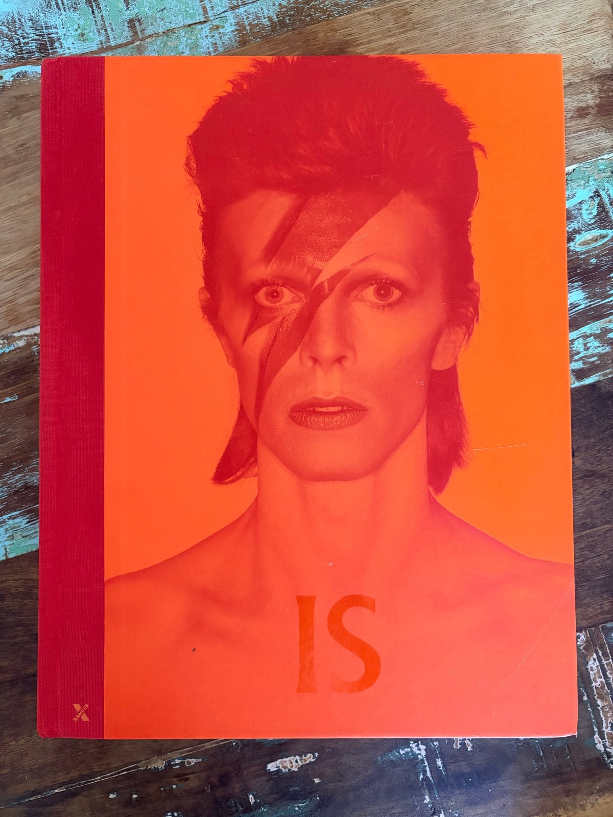 David Bowie Is - Boek over de iconische artiest, Ophalen of Verzenden, Zo goed als nieuw, Artiest