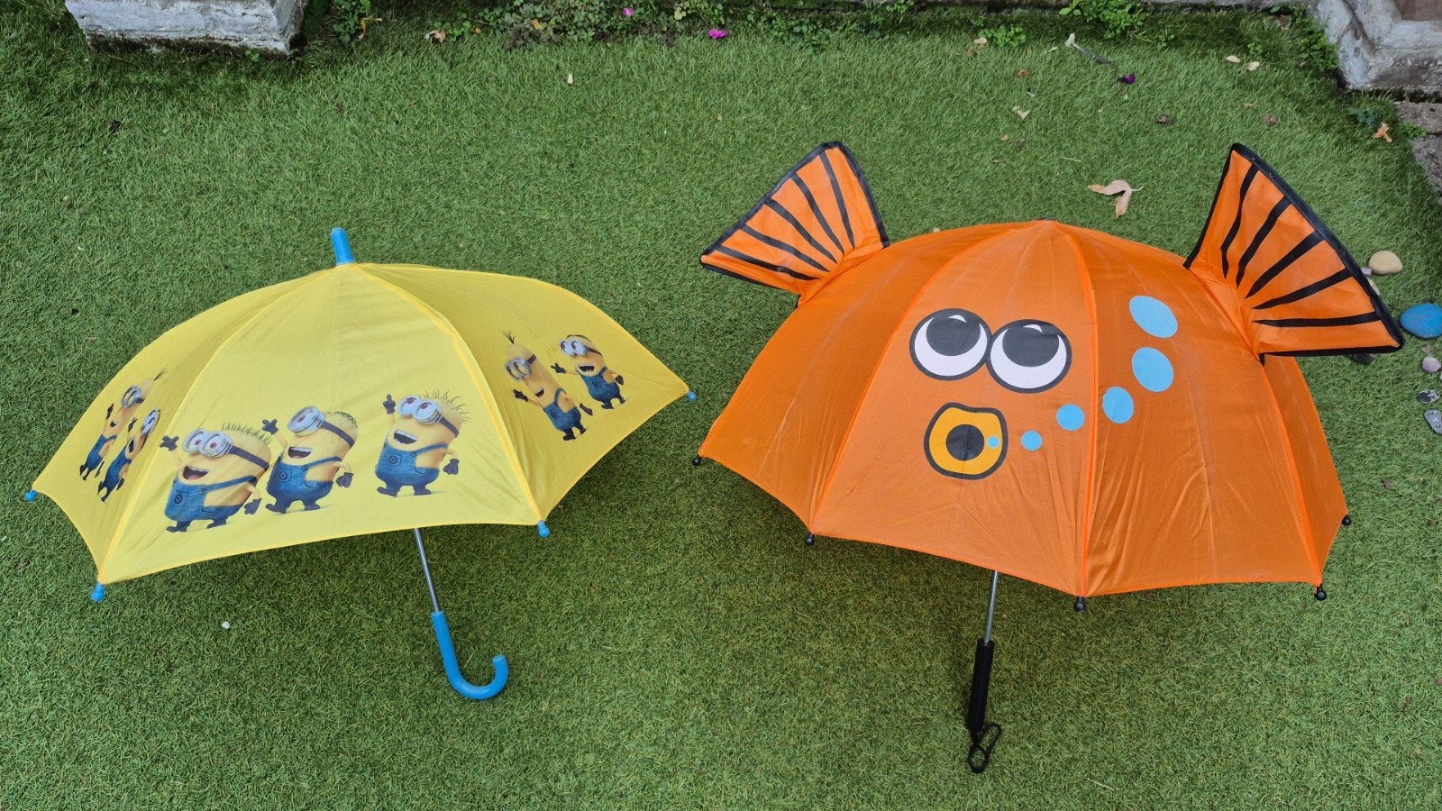 Kinder paraplu's, Ophalen, Zo goed als nieuw